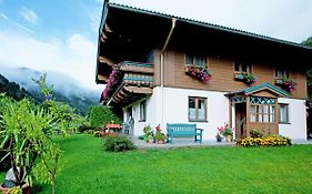 Modern Apartment near Ski Area in Saalbach Hinterglemm